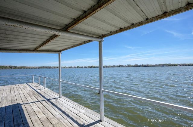 1011 Hidden Cove Trail, Granbury, TX 76049