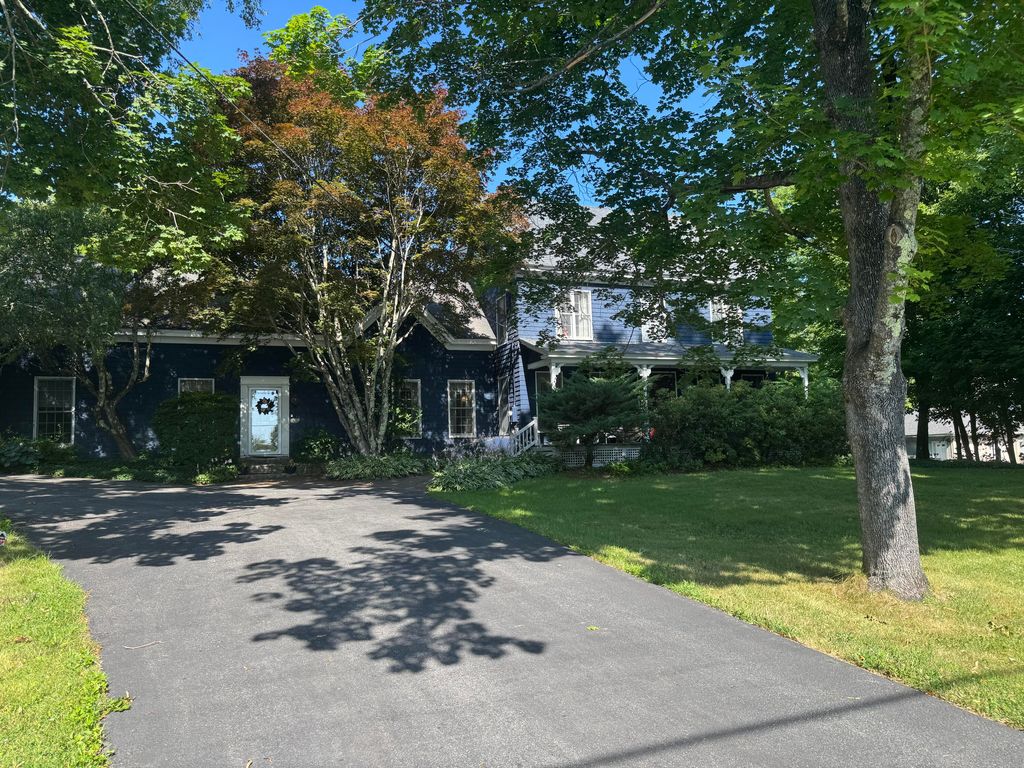 344 N Auburn Road, Auburn, ME 04210 — photo 2