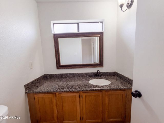 10020 W MONTECITO Avenue, Phoenix, AZ 85037
