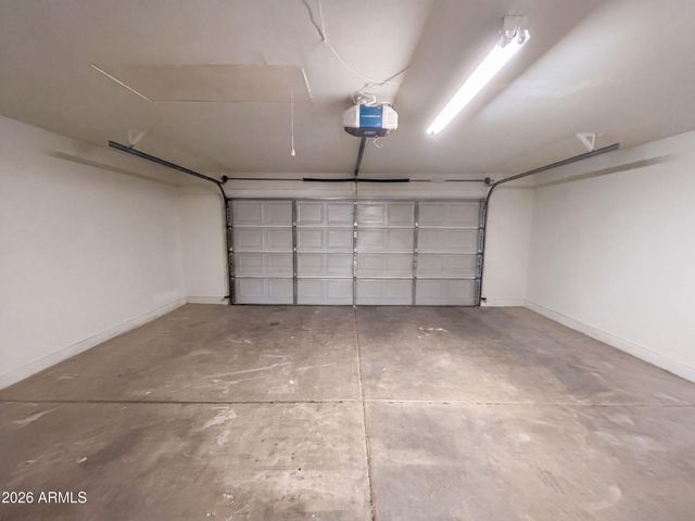 10020 W MONTECITO Avenue, Phoenix, AZ 85037