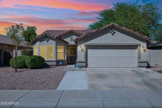 4332 W CARSON Road, Laveen, AZ 85339