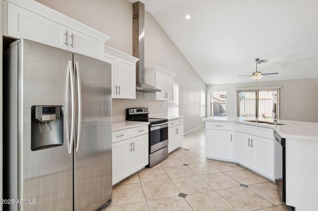 4332 W CARSON Road, Laveen, AZ 85339