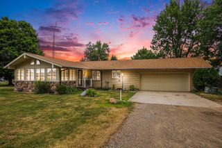 7349 E Main Street, Eau Claire, MI 49111