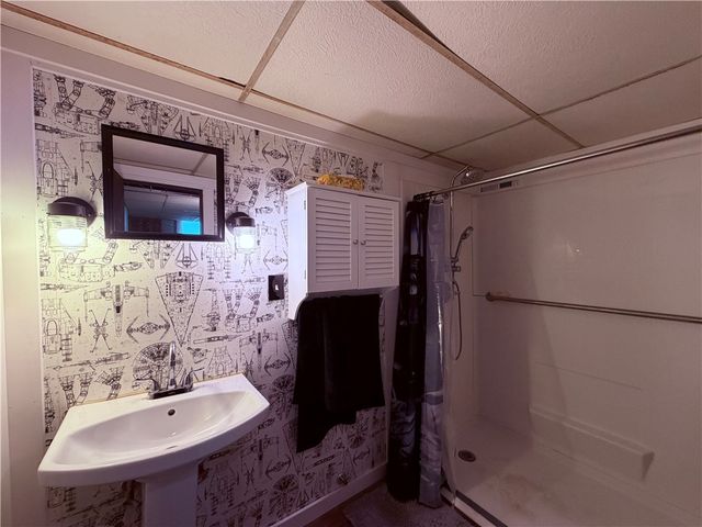 1040 Park AVENUE, East Mckeesport, PA 15035