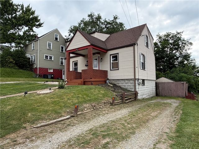 1040 Park AVENUE, East Mckeesport, PA 15035