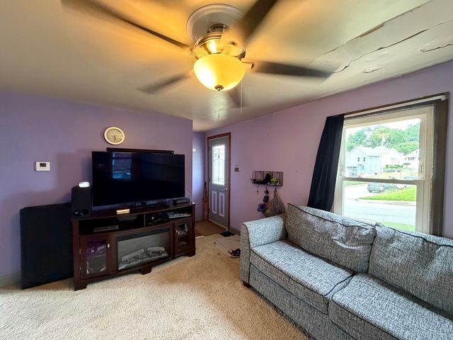 1040 Park AVENUE, East Mckeesport, PA 15035