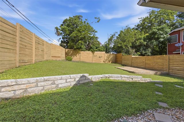 4124 Valley View RD 4B, Austin, TX 78704