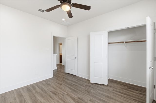 4124 Valley View RD 4B, Austin, TX 78704