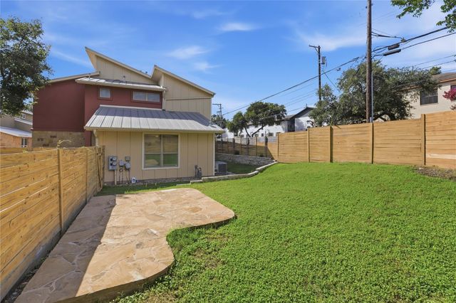 4124 Valley View RD 4B, Austin, TX 78704