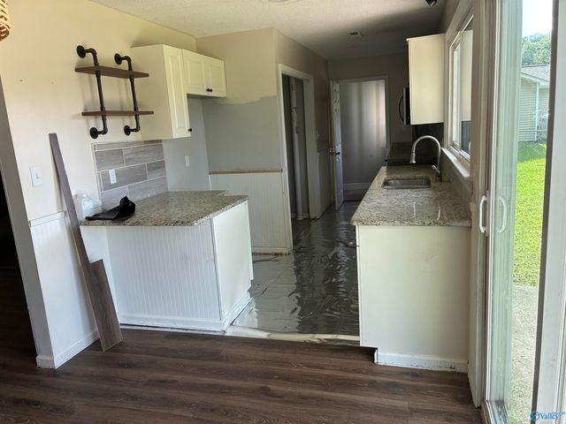 1505 Savannah Court SE, Huntsville, AL 35803