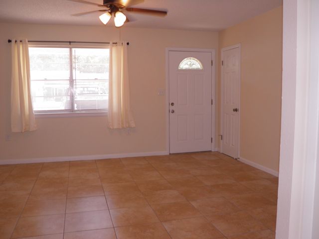 14 NW Jonquil Avenue, Fort Walton Beach, FL 32548