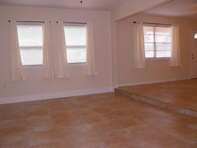 14 NW Jonquil Avenue, Fort Walton Beach, FL 32548