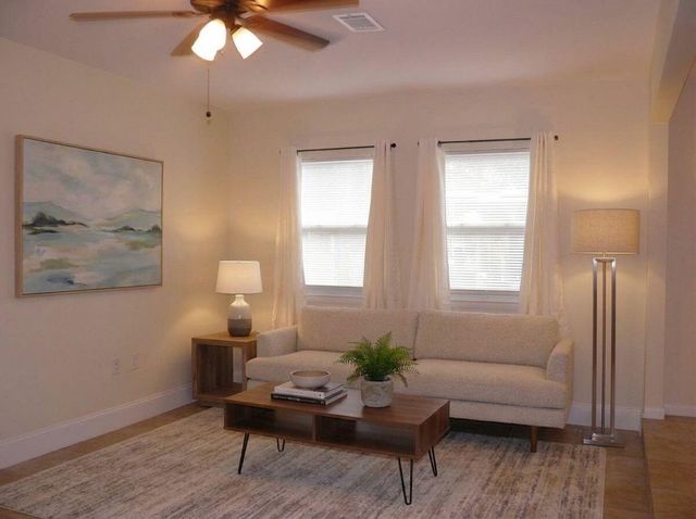 14 NW Jonquil Avenue, Fort Walton Beach, FL 32548