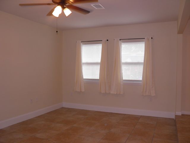 14 NW Jonquil Avenue, Fort Walton Beach, FL 32548