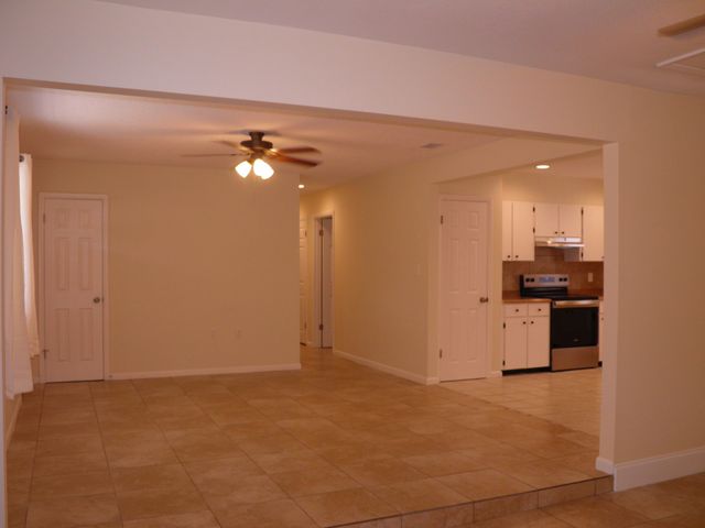 14 NW Jonquil Avenue, Fort Walton Beach, FL 32548