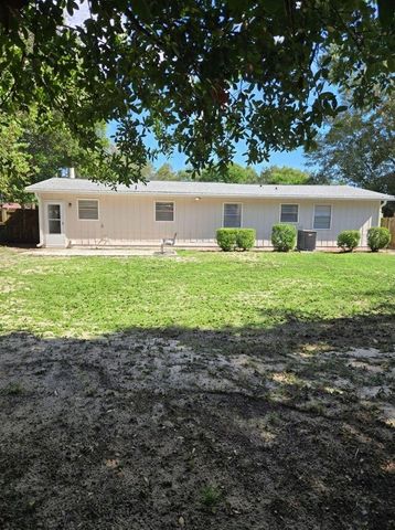14 NW Jonquil Avenue, Fort Walton Beach, FL 32548