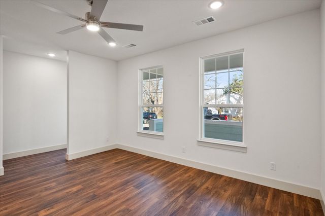 506 E Kimball Street 1, Mansfield, TX 76063