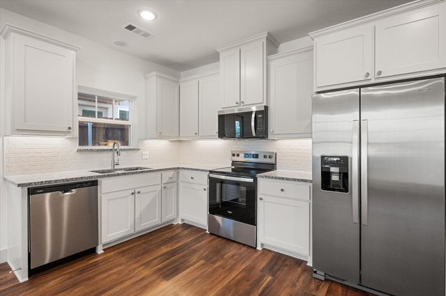 506 E Kimball Street 1, Mansfield, TX 76063