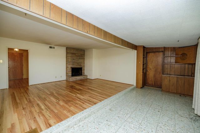 1550 Brayton Ave, Escalon, CA 95320