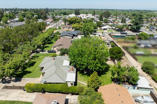 1550 Brayton Ave, Escalon, CA 95320