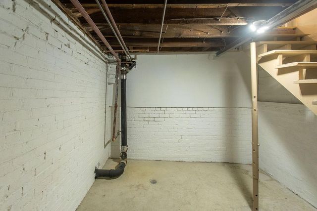 804 N 3rd Street N, Fargo, ND 58102