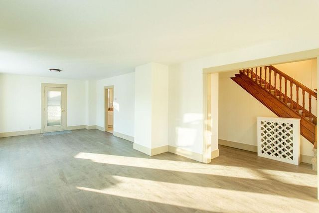 804 N 3rd Street N, Fargo, ND 58102