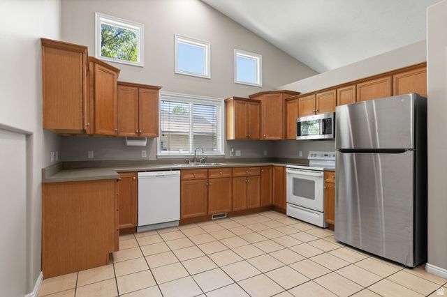 5544 W VENETIA ST, Herriman, UT 84096