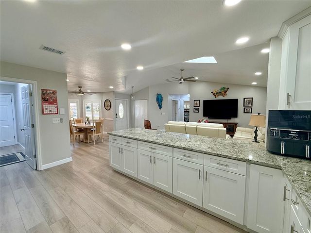 908 CABBAGE COURT, Deland, FL 32720