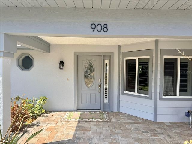 908 CABBAGE COURT, Deland, FL 32720