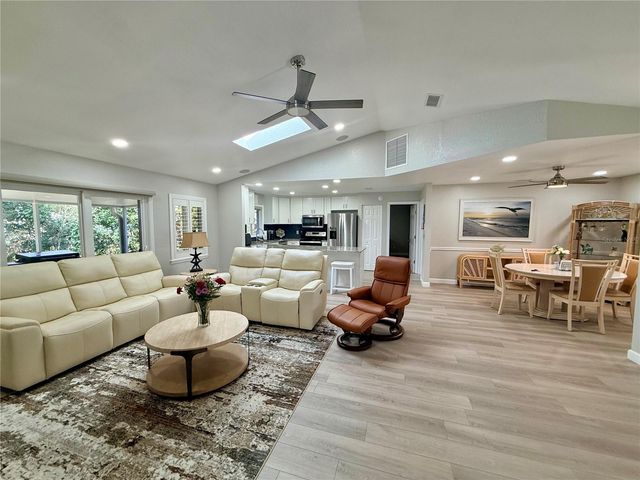 908 CABBAGE COURT, Deland, FL 32720