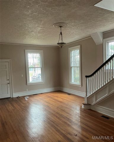 1841 S COURT Street, Montgomery, AL 36104