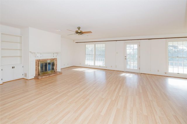 120 Skyline RD, Georgetown, TX 78628