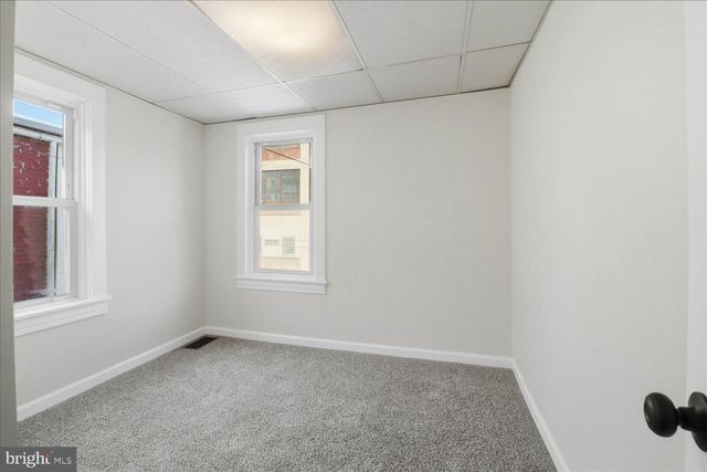 27 W NEW ST, Lancaster, PA 17603