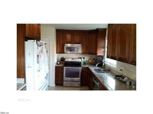 1849 Bernstein DR, Virginia Beach, VA 23455