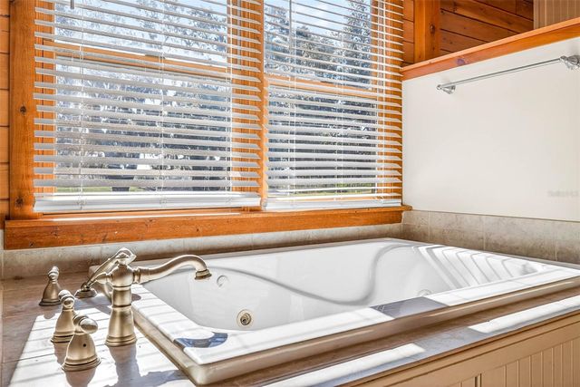 6750 SUTTON OAKS LANE, Zephyrhills, FL 33541