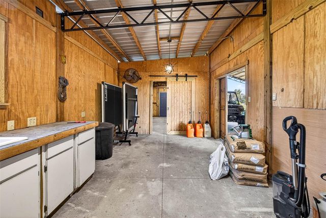 6750 SUTTON OAKS LANE, Zephyrhills, FL 33541