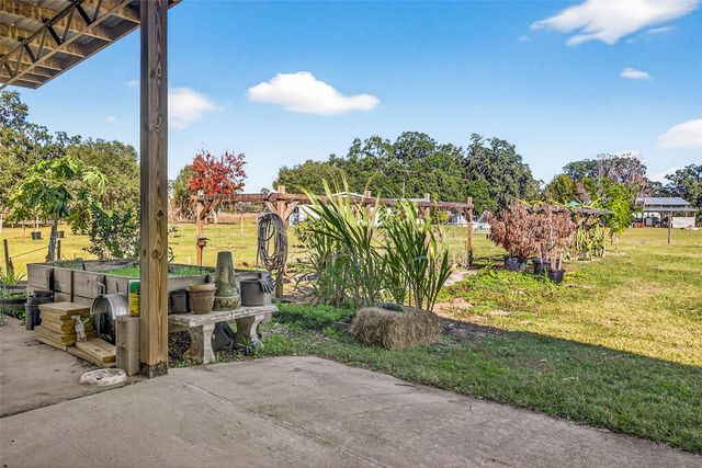 6750 SUTTON OAKS LANE, Zephyrhills, FL 33541