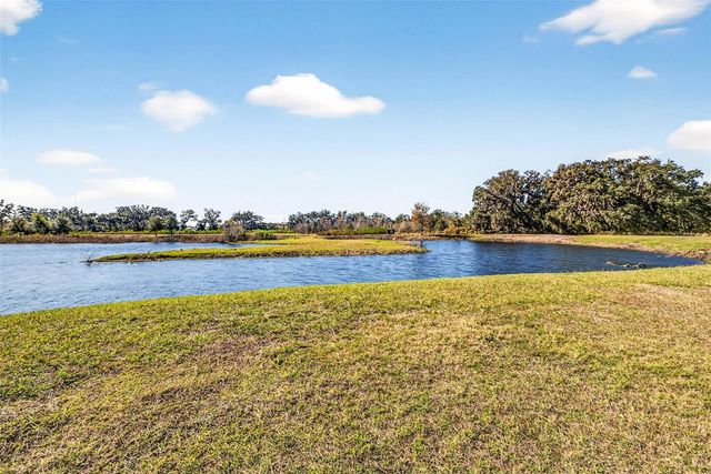 6750 SUTTON OAKS LANE, Zephyrhills, FL 33541