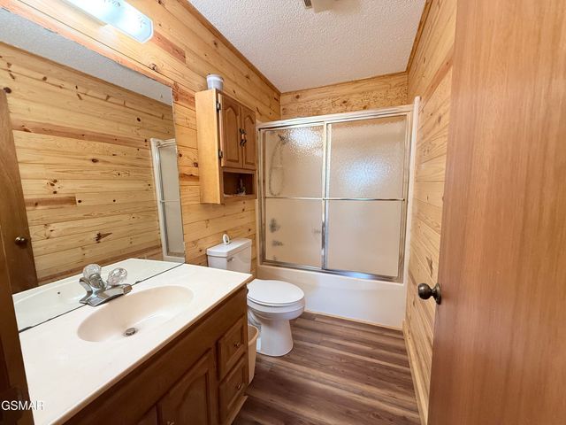 1448 N Arbon Lane, Gatlinburg, TN 37738