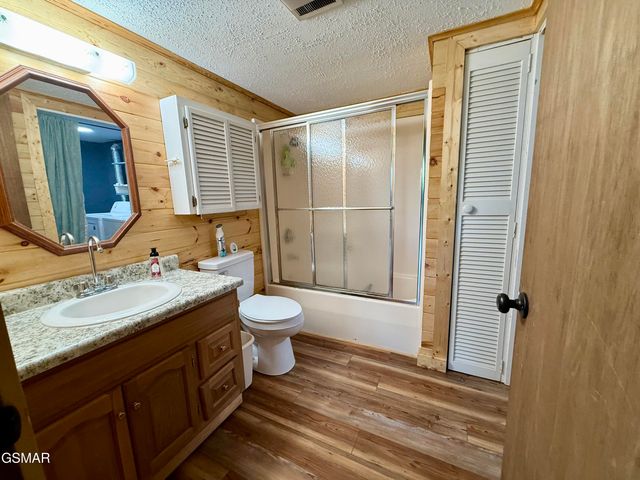 1448 N Arbon Lane, Gatlinburg, TN 37738