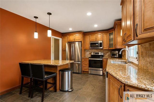 505 Halsey Road, North Brunswick, NJ 08902