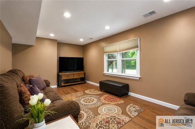 505 Halsey Road, North Brunswick, NJ 08902