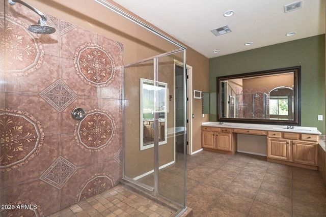 210 W YUCCA Lane, New River, AZ 85087
