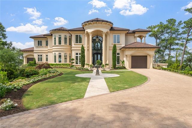 1680 Godfrey LN, Virginia Beach, VA 23454