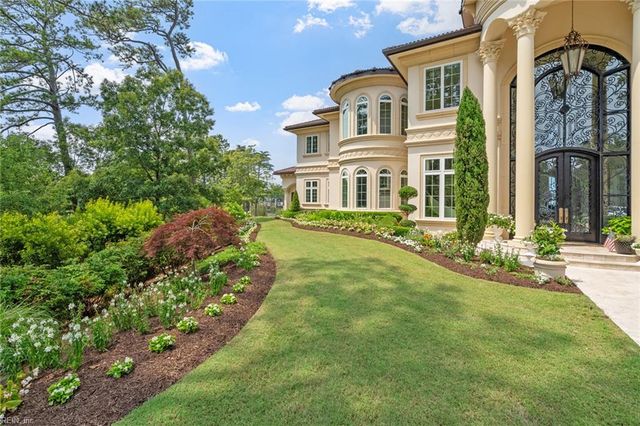 1680 Godfrey LN, Virginia Beach, VA 23454