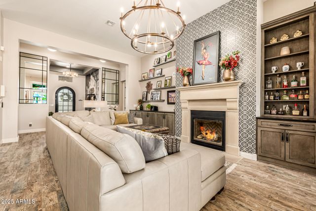 9362 W SANDS Drive, Peoria, AZ 85383