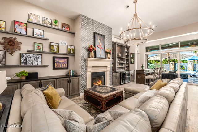 9362 W SANDS Drive, Peoria, AZ 85383