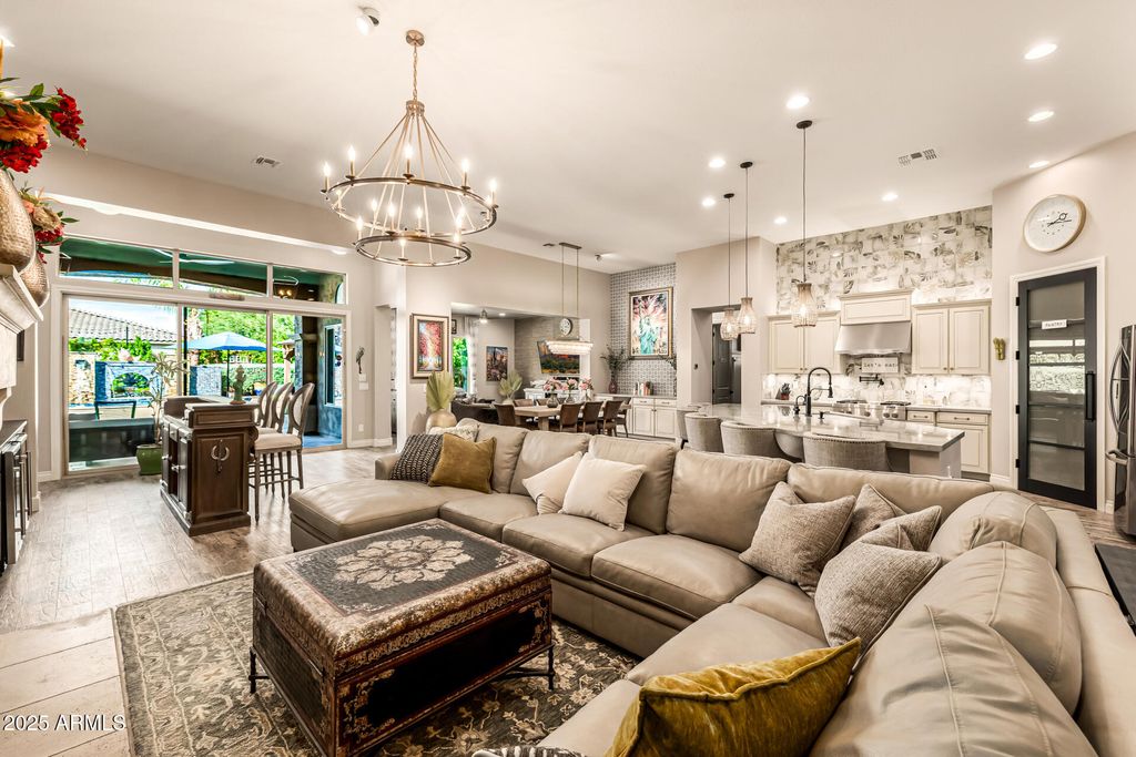 9362 W SANDS Drive, Peoria, AZ 85383