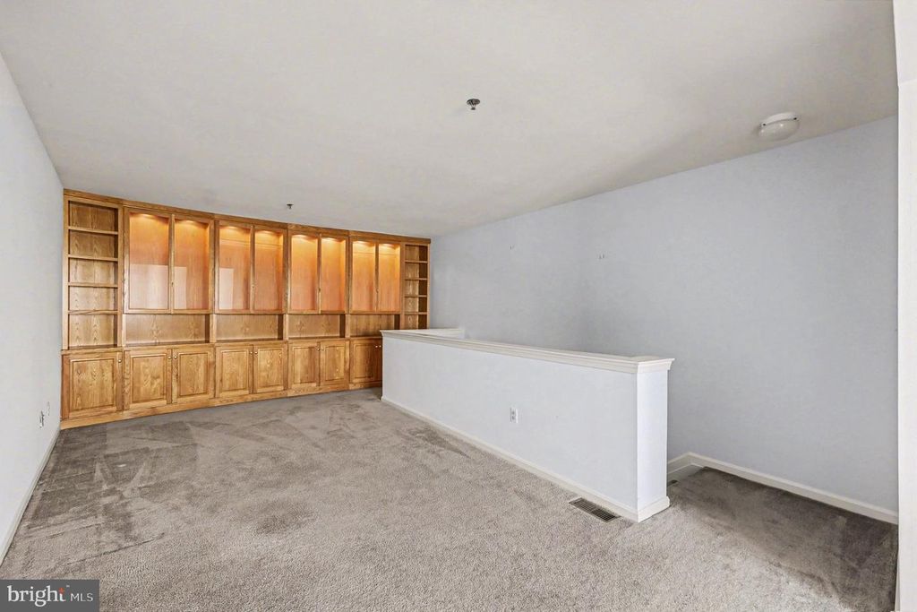 Image 13 of property listing at 8-C OWENS LANDING CT, Perryville, MD 21903