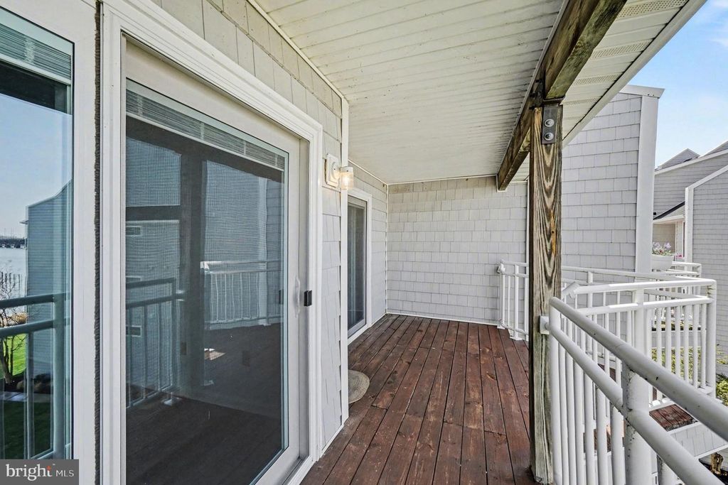 Image 19 of property listing at 8-C OWENS LANDING CT, Perryville, MD 21903
